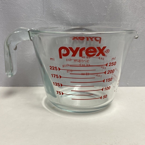 Vintage Pyrex 1Cup 8 Oz 250 ml Clear Glass Measuring Cup Red Markings‎ #28 USA - Picture 2 of 6